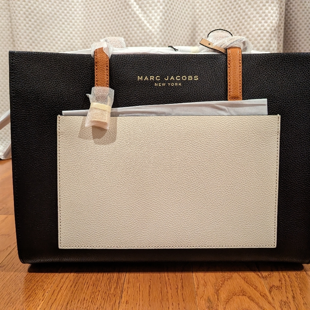 Marc Jacobs Triple compartment Handbag